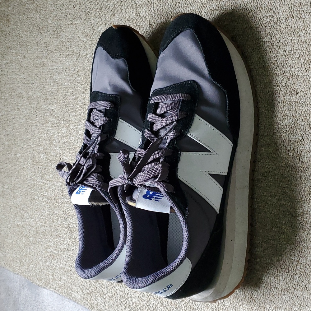 Mens New Balance 237 Size 12